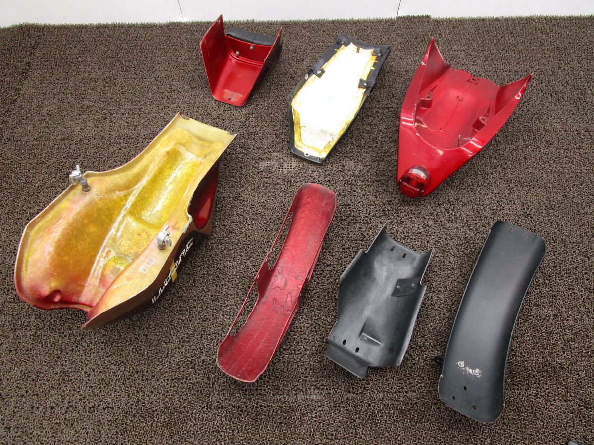 ガソリンタンク