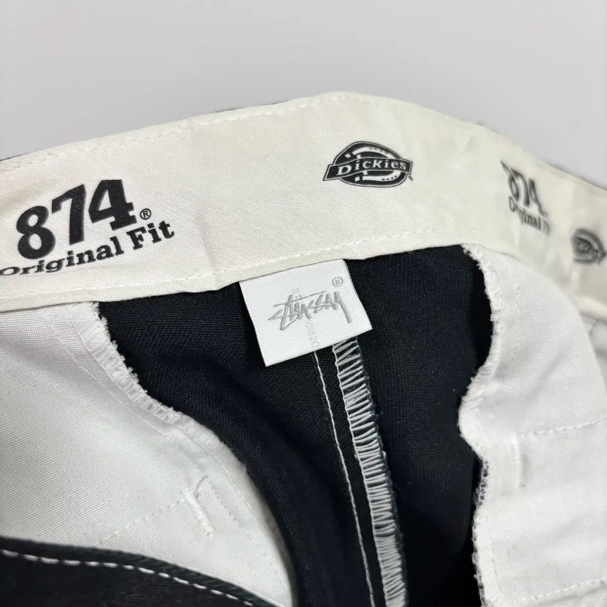 STUSSY ステューシー