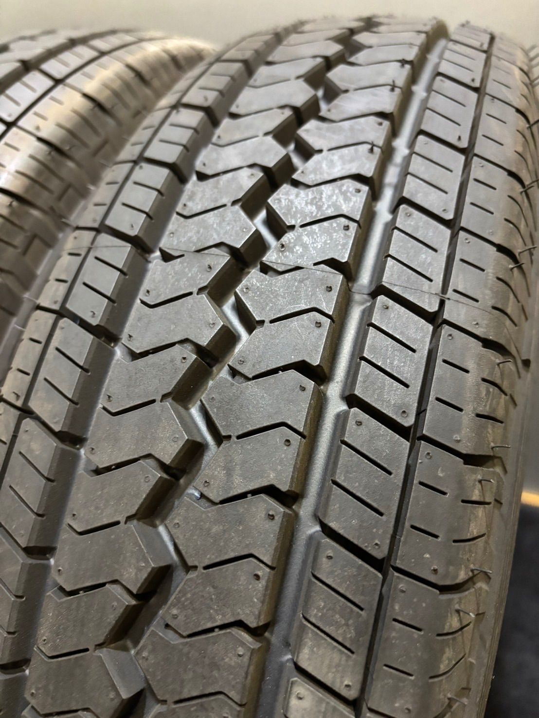 TOYO|V-02e 20年製