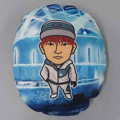 新しいエルメス 中古】クッション・抱き枕・本体 浦川翔平 ミニクッション ミュージシャン