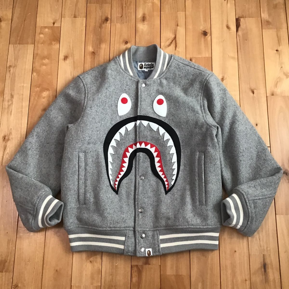 シャーク メルトン スタジャン Lサイズ a bathing ape BAPE shark  