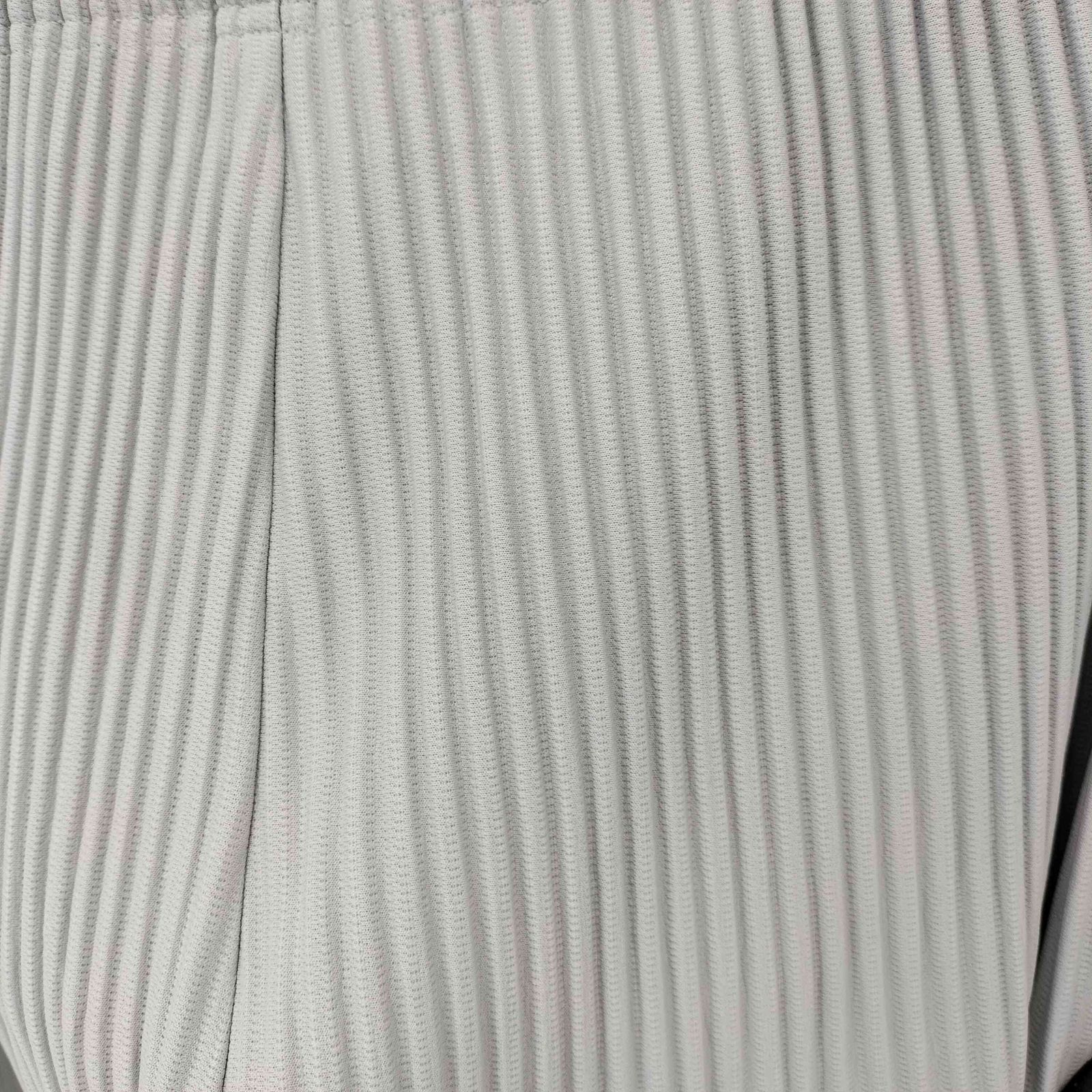 オムプリッセイッセイミヤケ HOMME PLISSE ISSEY MIYAKE BASICS