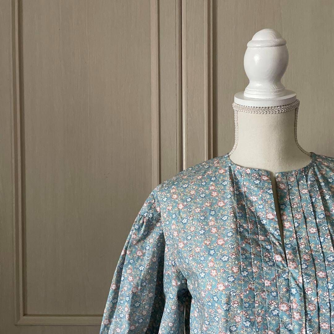 ドゥロワー コットン シルク ノーカラー ピンタック ブラウス Drawer