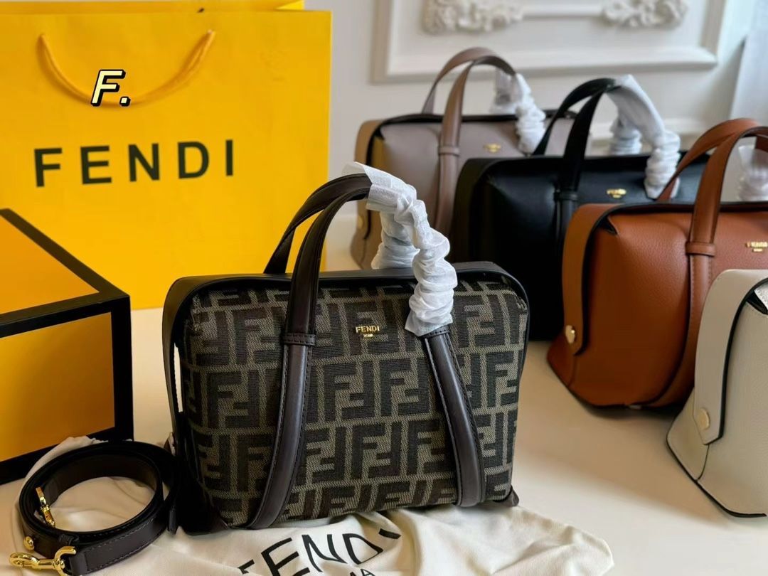 FENDI ボストンバッグ 119558.jpg