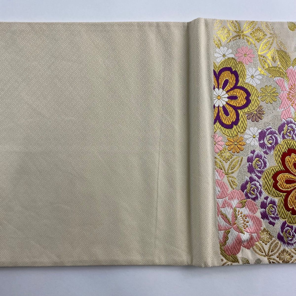 袋帯 秀品 振袖向き 桜 七宝 金糸 唐織 ベージュ 六通 正絹