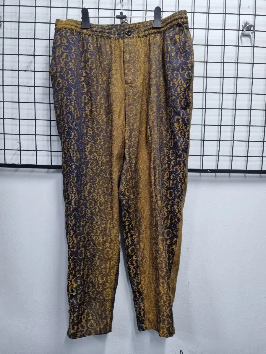 100L STUSSY ステューシー レオパード ジャカード ブライアン パンツ