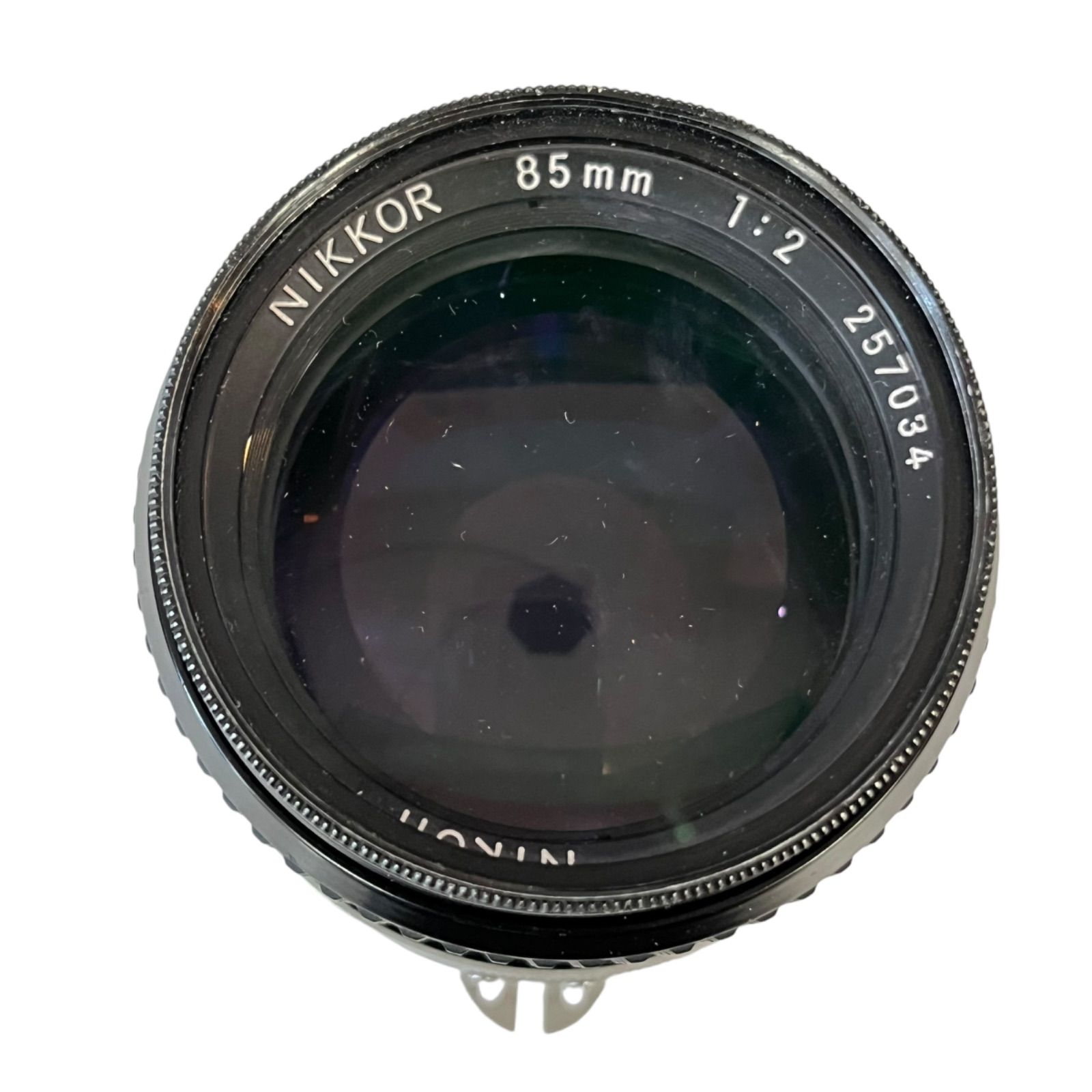 NIKKOR 85mm
