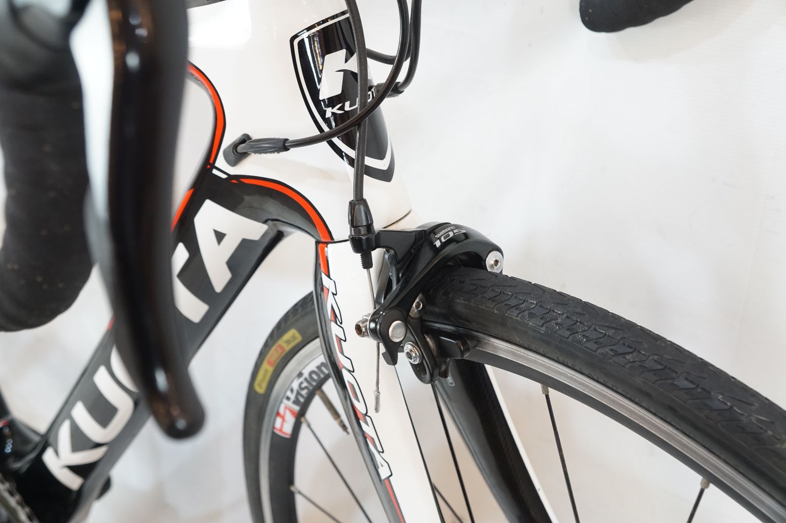 評判 KUOTA クオータ KRYON 2015年モデル ロードバイク バイチャリ浦和ベース