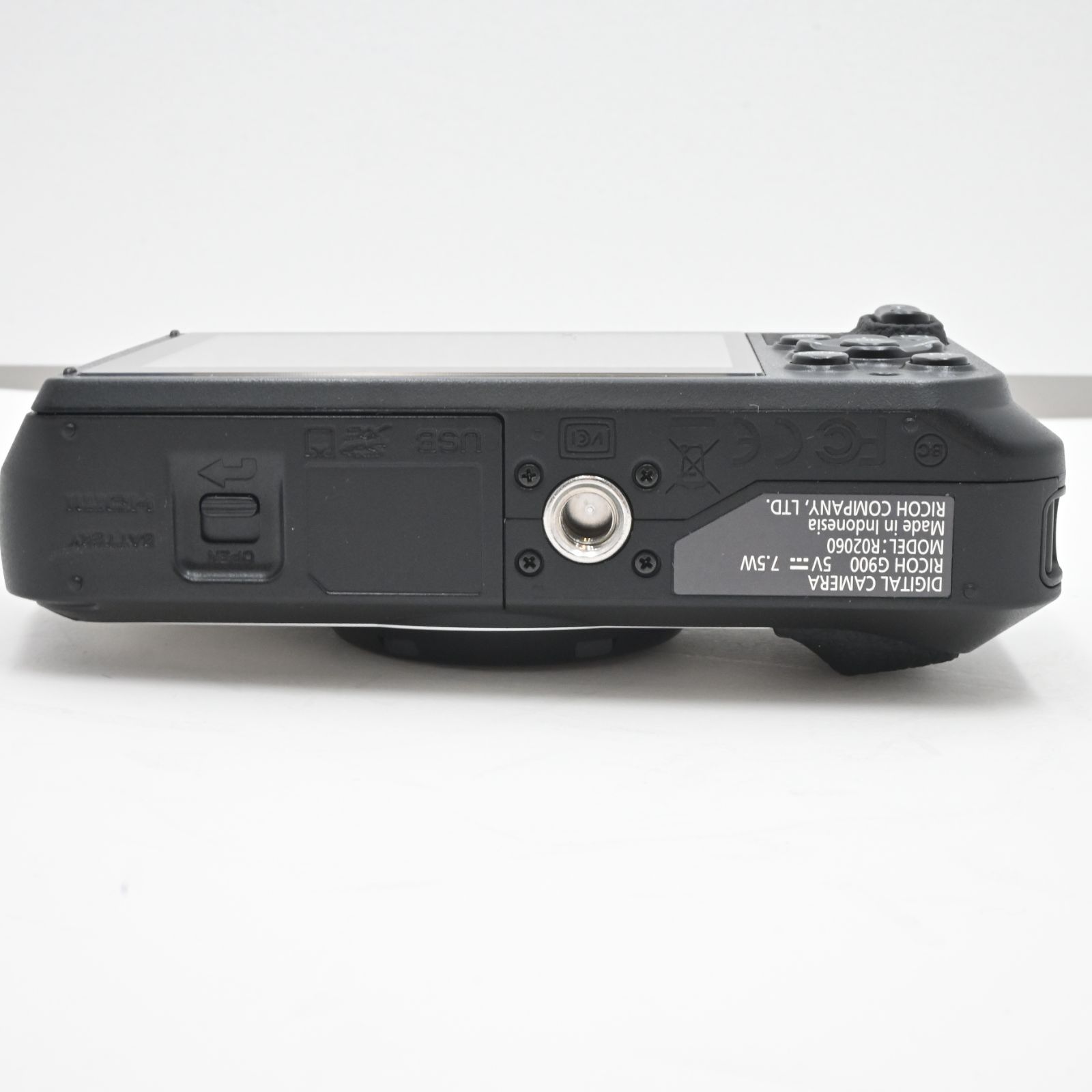 ほぼ新品RICOH G900 - メルカリ 