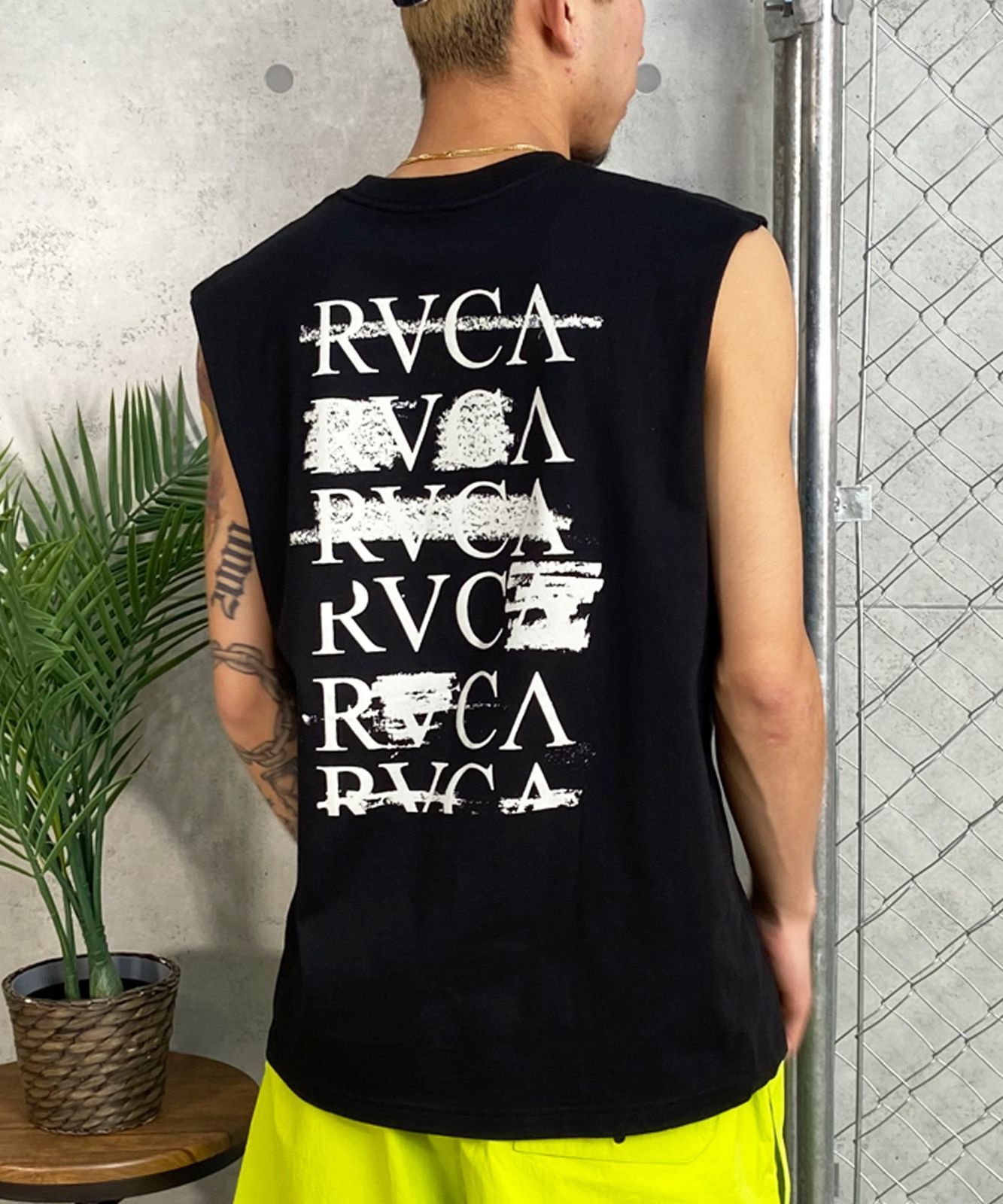 【ムラスポ公式】新品未使用 RVCA ルーカ タンクトップ カットオフ バックプリント オーバーサイズ BE04A-360 正規品