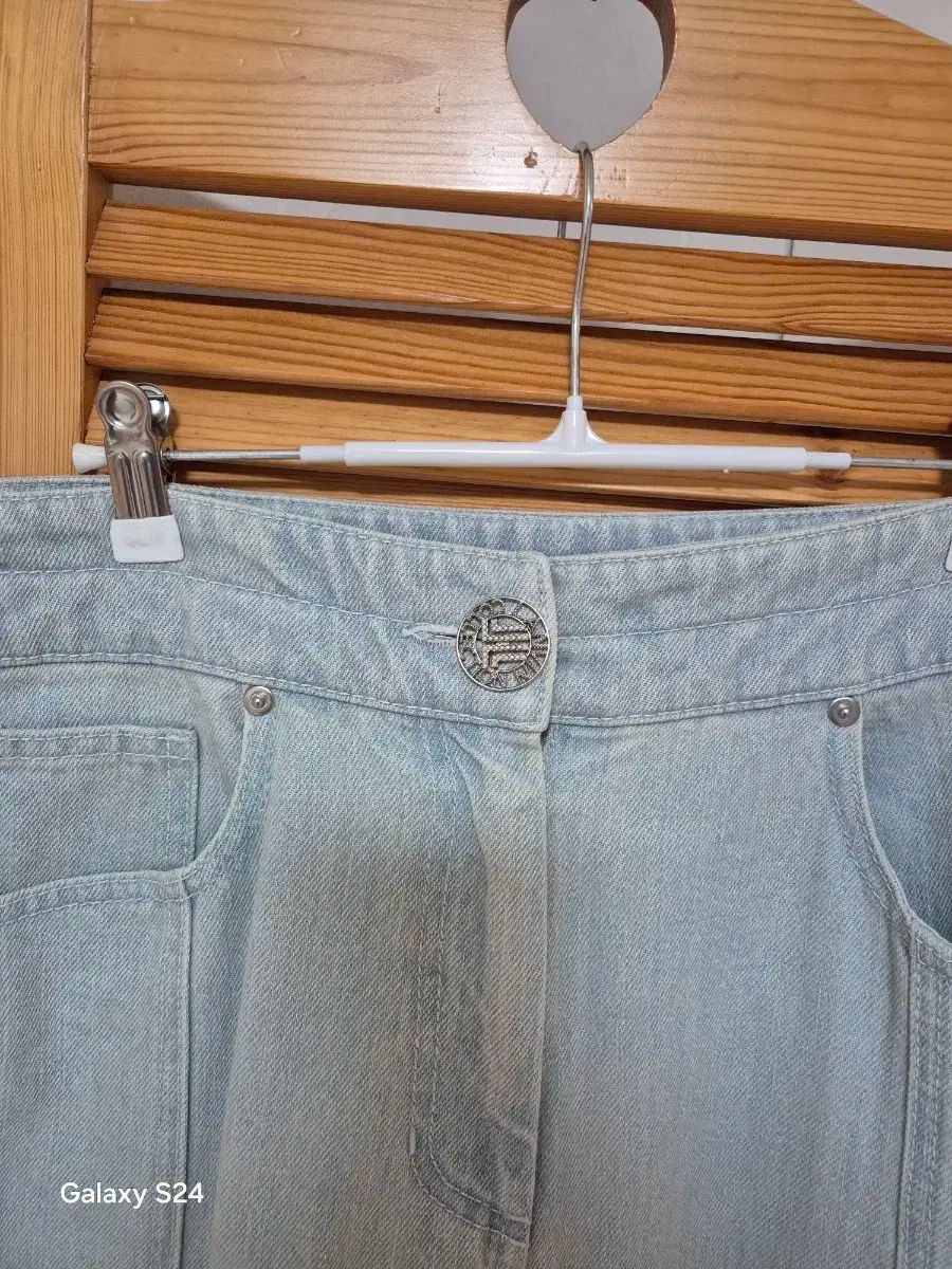 2025新作品質保証。 LANVIN COLLECTION ランバン 切開 デニム ズボン