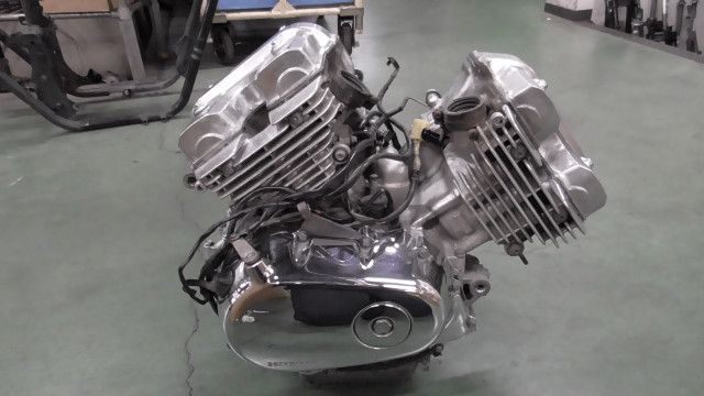 V-TWIN マグナ　MC29-1017xxx　の　エンジン:#1674786105