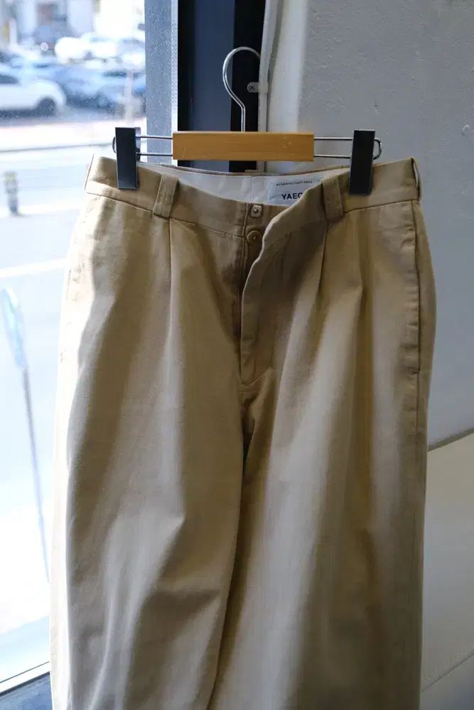 YAECA コットン ピンタック パンツ