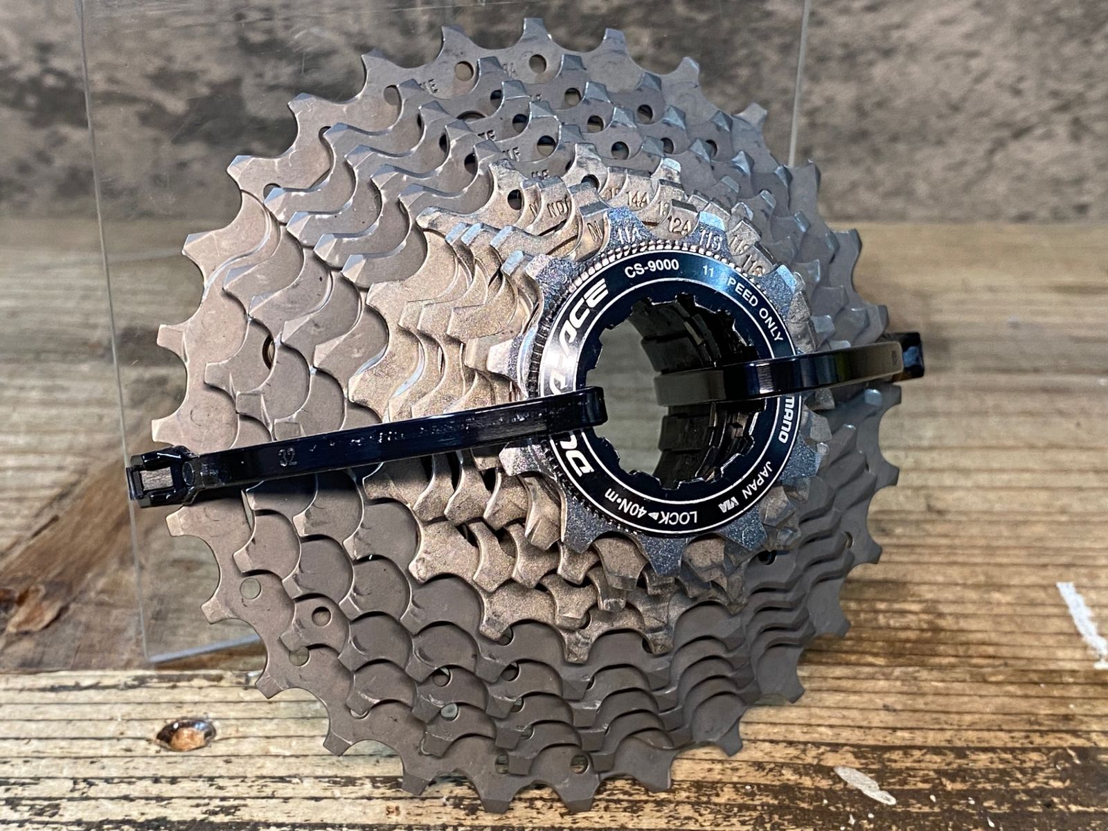Shimano DURA-ACE CS-9000 スプロケット 11-28T Shimano Dura-Ace CS-9000 11-Speed Cassette - Components