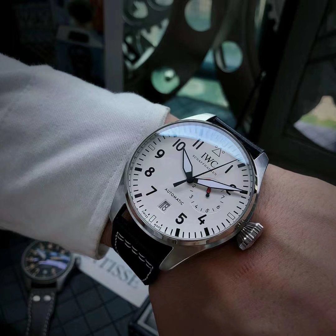 IWC イー ダブリュー シー パイロット メンズ腕時計 44mm｜リトルプリンス×自動巻き機械式｜ ♥