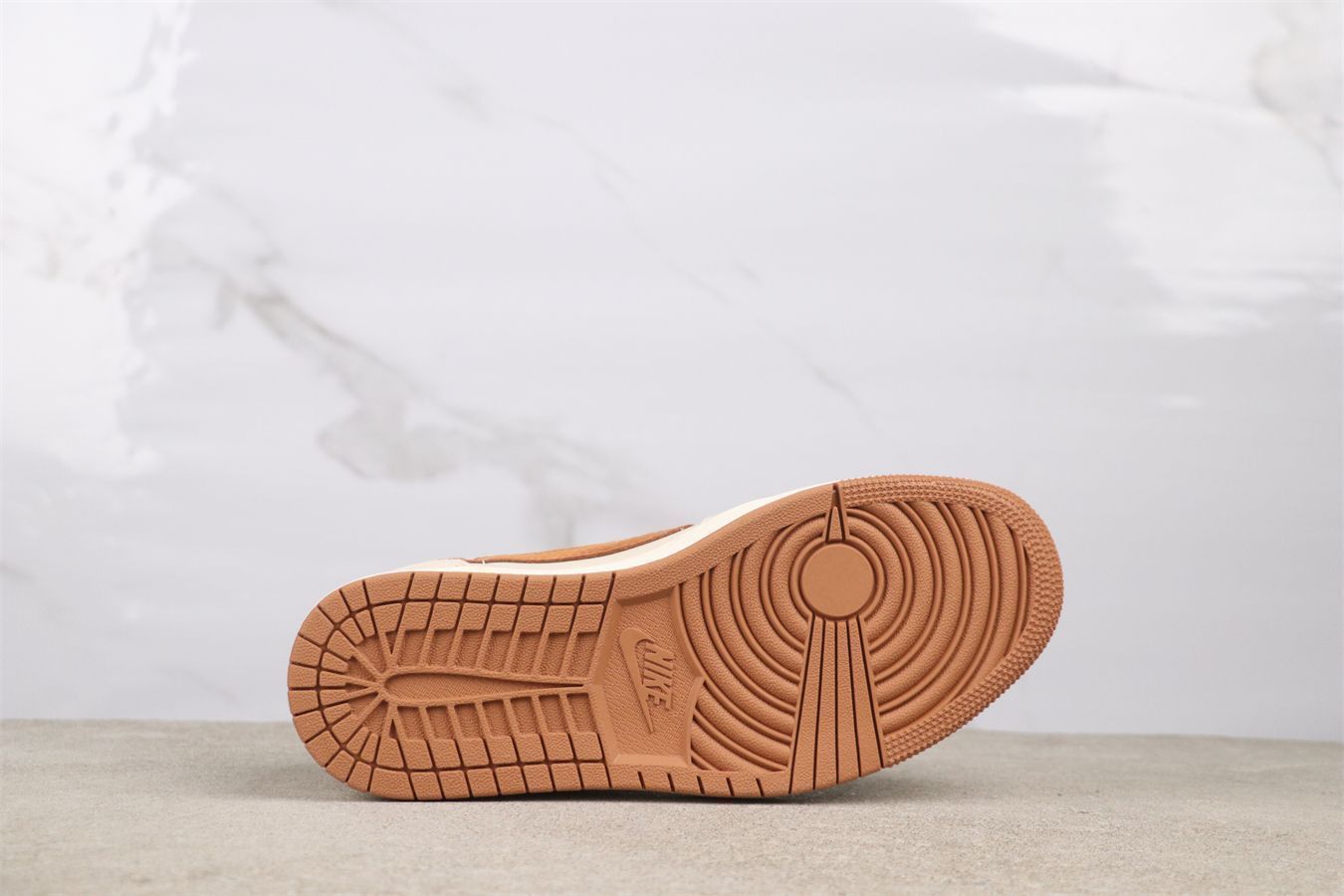 エアジョーダン 1