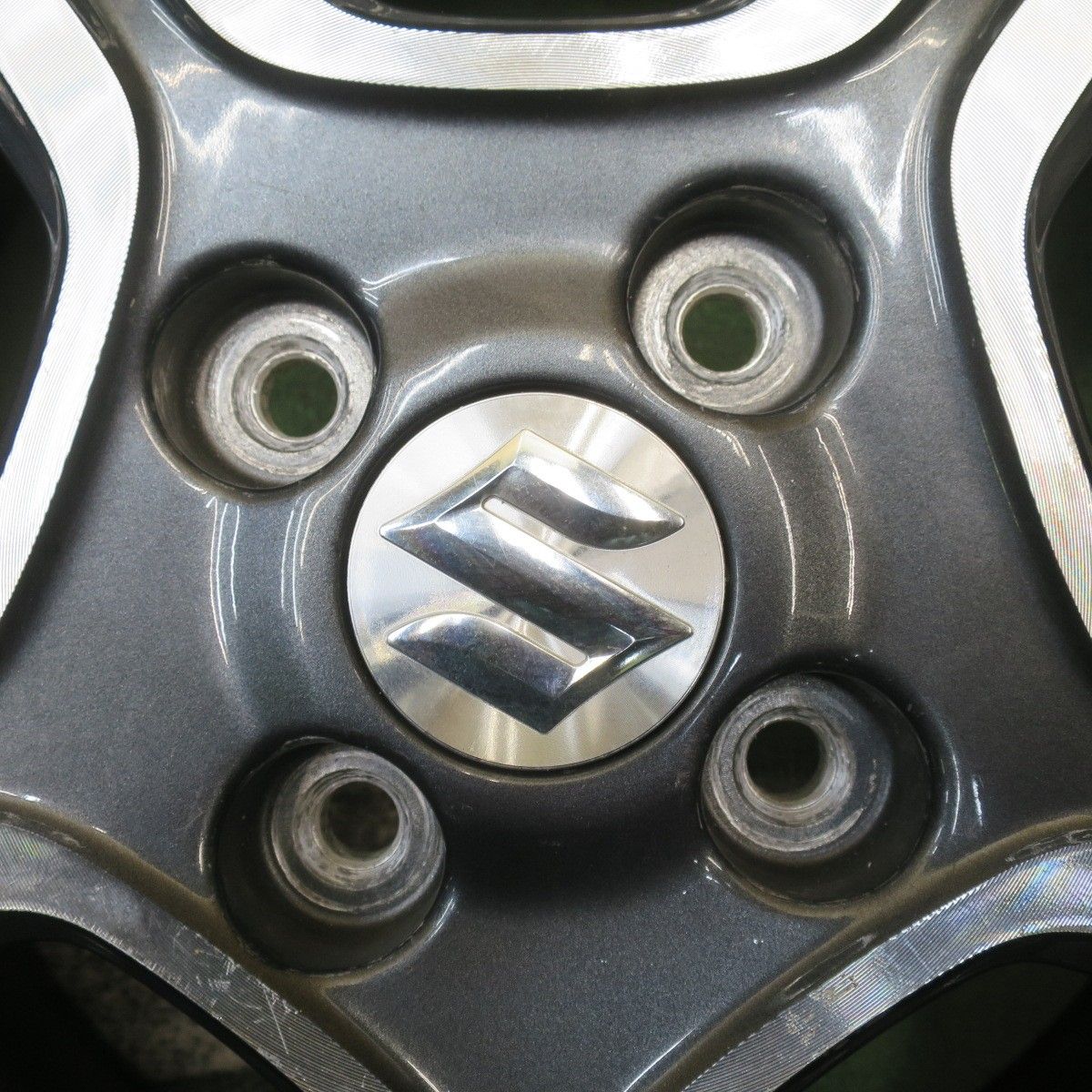 バリ溝 22年 9.5分以上 スズキ MR31S ハスラー 純正 165 60R15 スタッドレス トーヨー オブザーブ GIZ2 15インチ PCD100 4H 5092402NJス FFCRYSTALESIA_COM