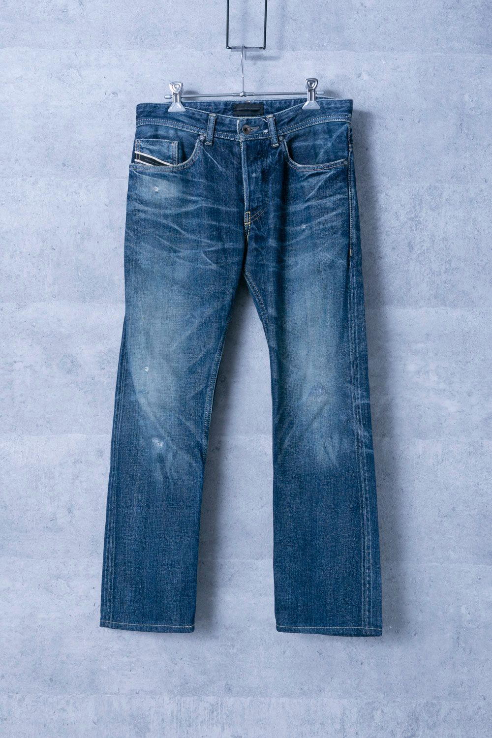 DIESEL BLACK GOLD　ディーゼル ブラック ゴールド　ストレートデニムパンツ