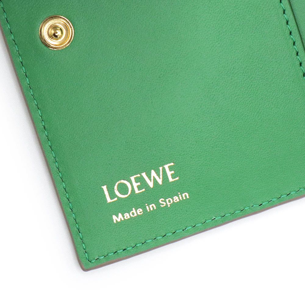 ◆LOEWE NEW◆ノット レザー ウォレット/SAND＆TROPICAL GREEN◆ ロエベ ノット コンパクト ウォレット 二つ折り財布 シャイニー