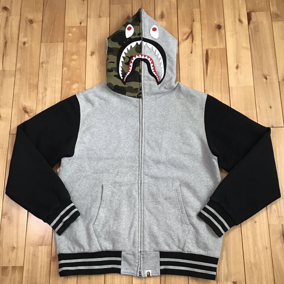 BAPE 中綿キルティング シャークパーカー - メルカリ 