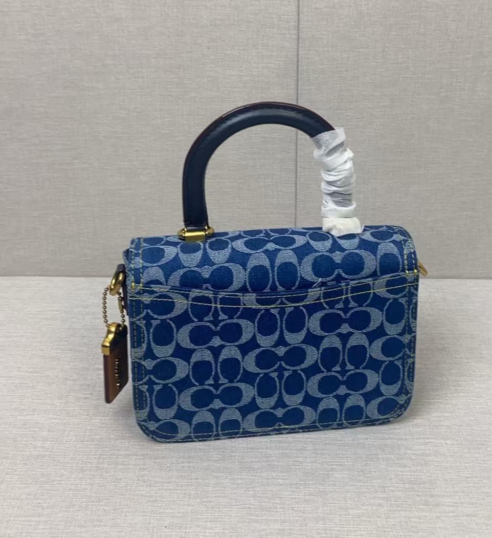 新作 】コーチバッグ COACH ショルダーバッグ シグネチャー デニム レディース ブルー CR694 - メルカリ