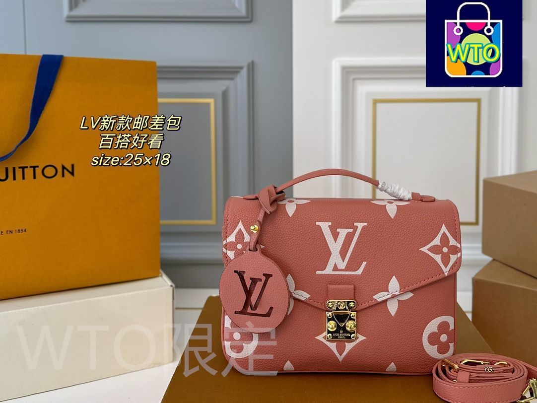 gilet リメイク　LVポーチ　未使用品♪ LOUIS VUITTON(ルイ ヴィトン)、在庫あり】ブランド・古着の