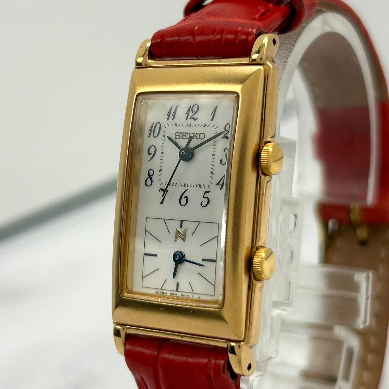 【新品電池】 SEIKO NOIE ノイエ ゴールド レディース 腕時計 ドレス 電池交換済／稼働品】セイコー ノイエ 腕時計 1F21-1E20