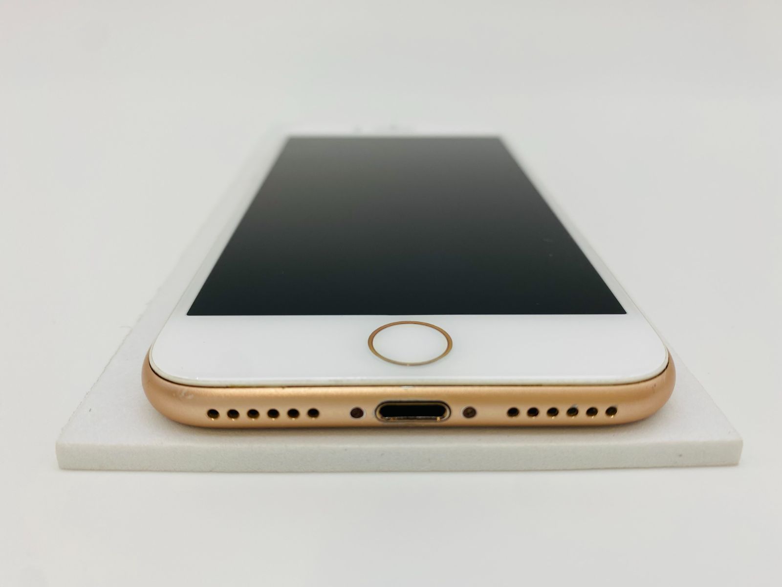 025 iPhone8 256GB ゴールド/シムフリー/大容量新品BT100% iPhone8 256GB ゴールド/シムフリー/大容量新品BT100% 025