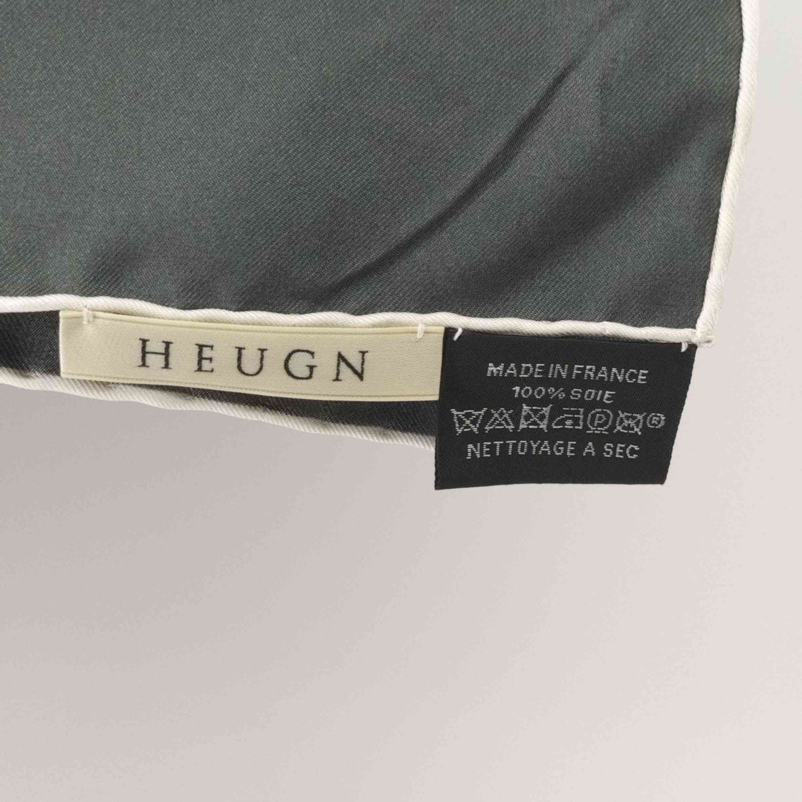 HEUGN(ユーゲン) 22SS フランス製 シルクチェックスカーフ メンズ
