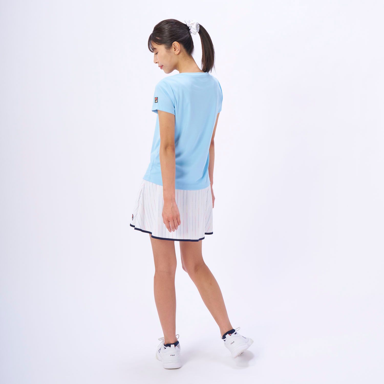 01 ホワイト