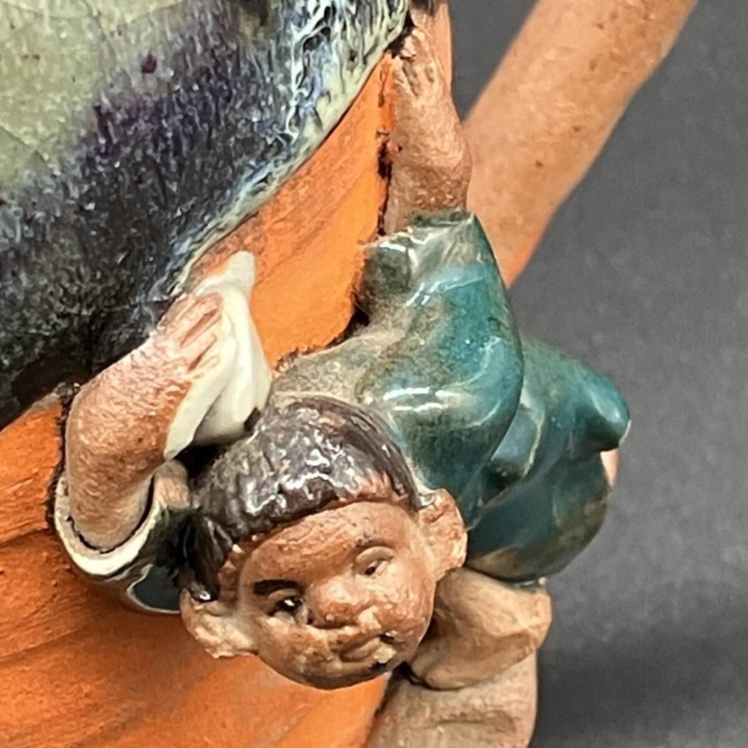 隅田焼 井上良斎 造 高浮彫 人物図 辰砂釉 マグカップ 明治期 古