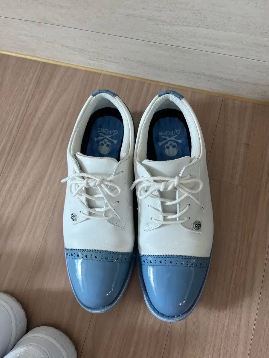 G FORE ジーフォア ゴルフシューズ スカイブルー 白 37