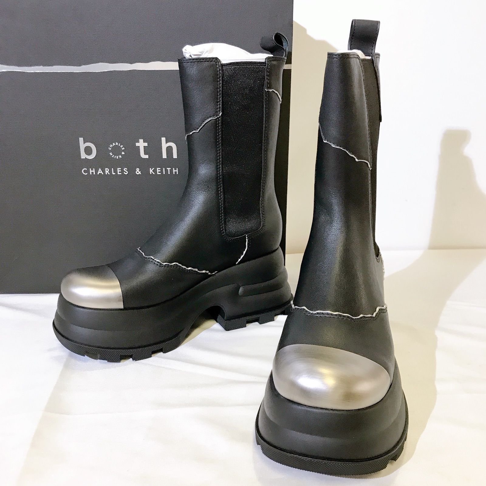 未使用品】both CHARLES&KEITH チャールズアンドキース ブーツ