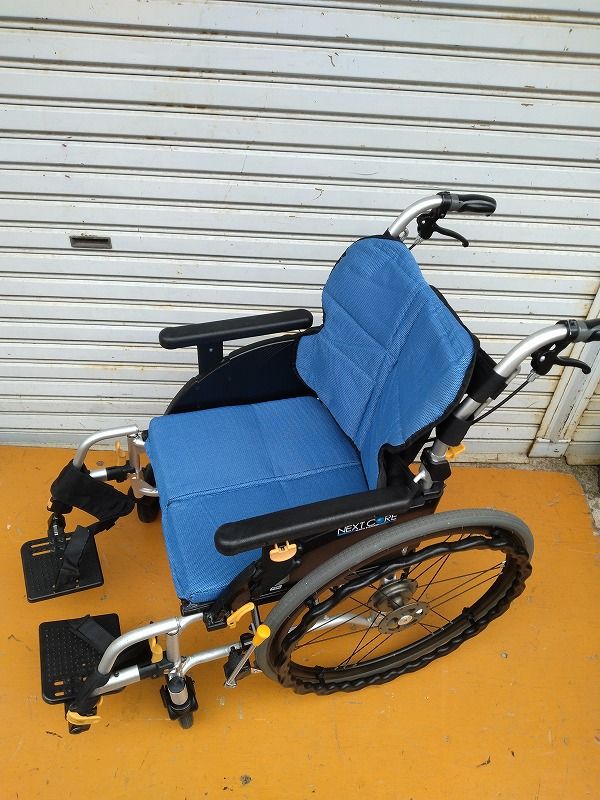 KM-25-0526-05 一部地域を除き 松永製作所 自走式車椅子 ネクストコア アジャスト NEXT-51B 座幅42cm