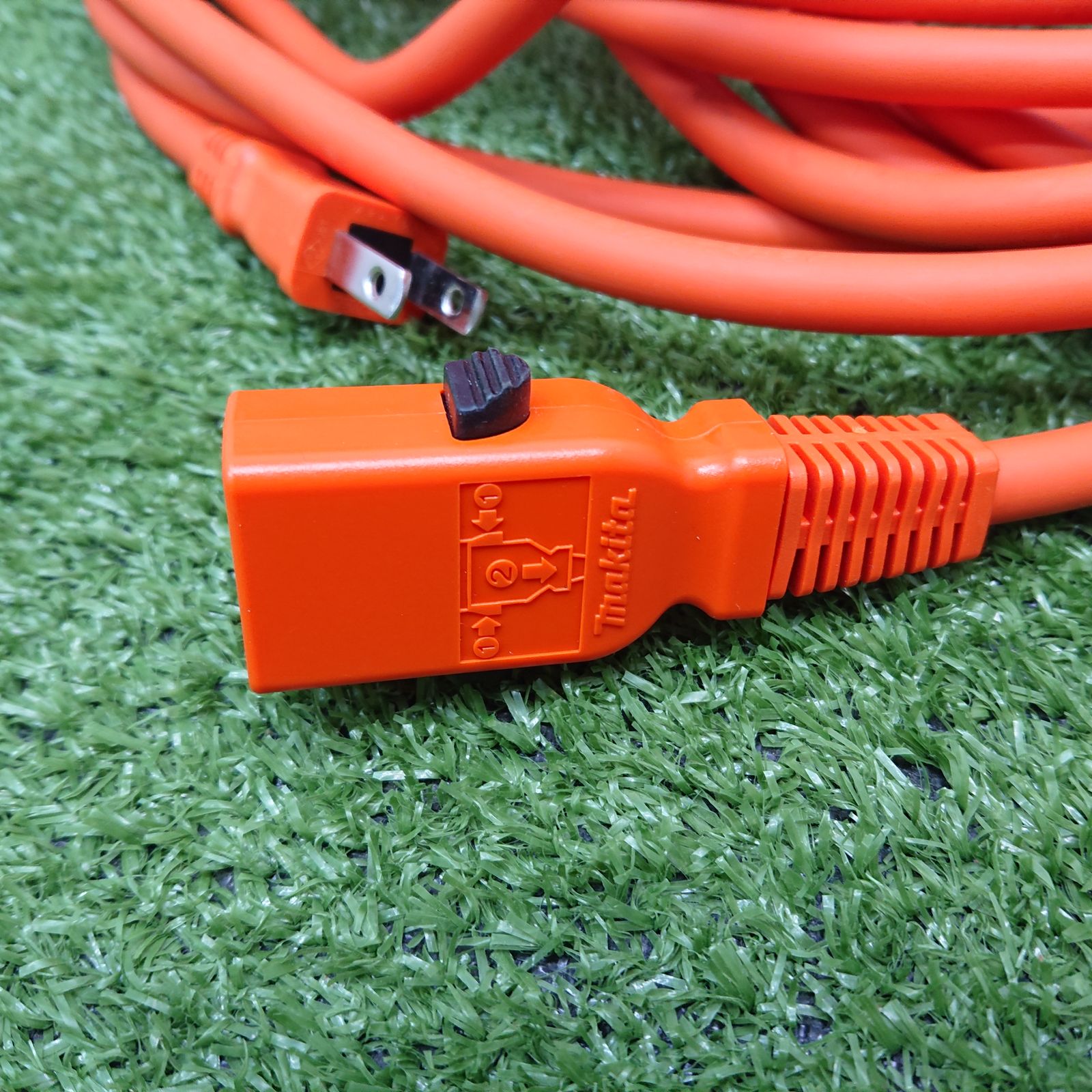 MUH3653 360mm生垣バリカン