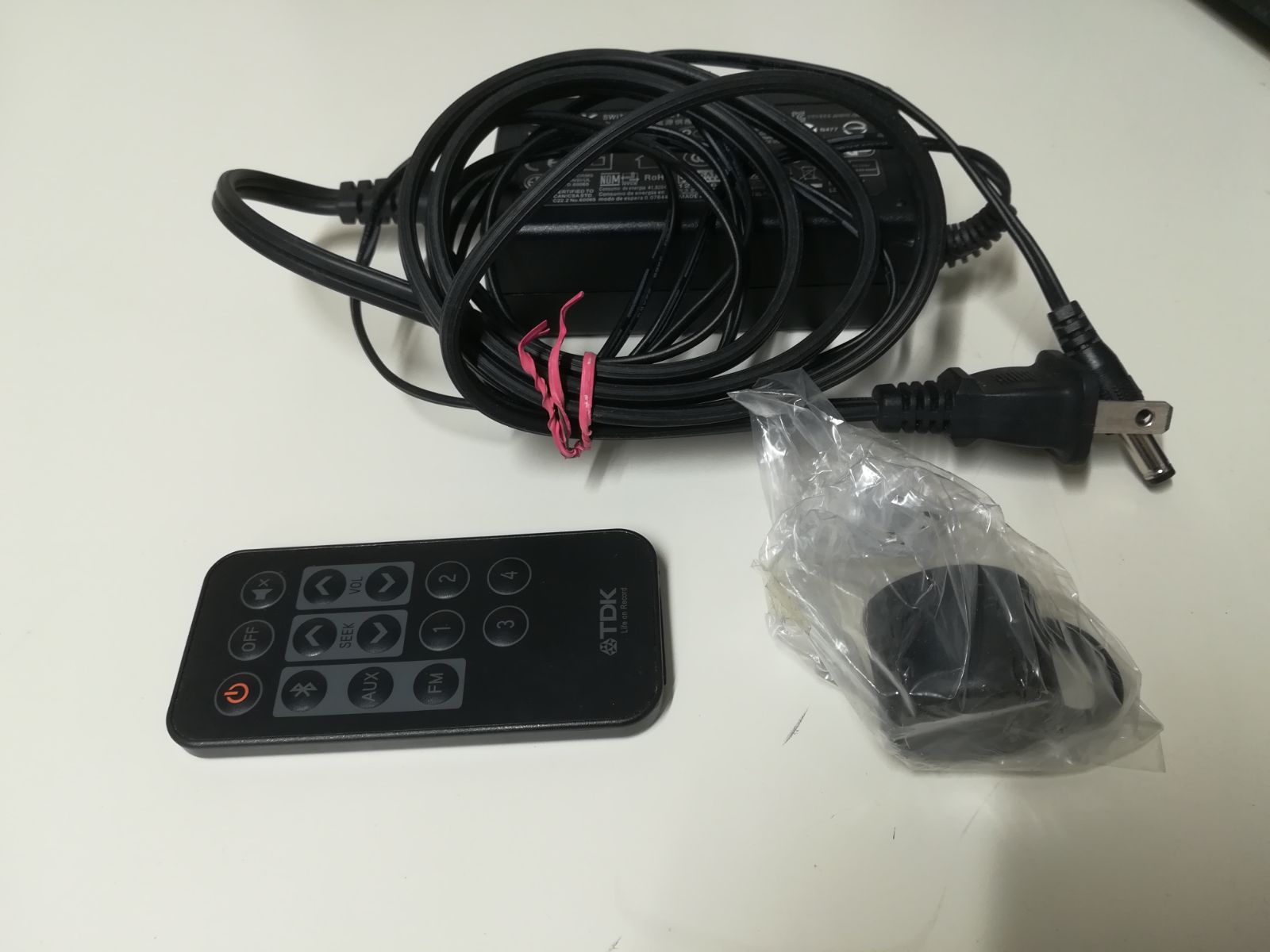 値下げ　TDK ワイヤレスブームボックス A73 Bluetooth スピーカー TDK ワイヤレスブームボックス A73 Bluetooth スピーカー 中古 送料