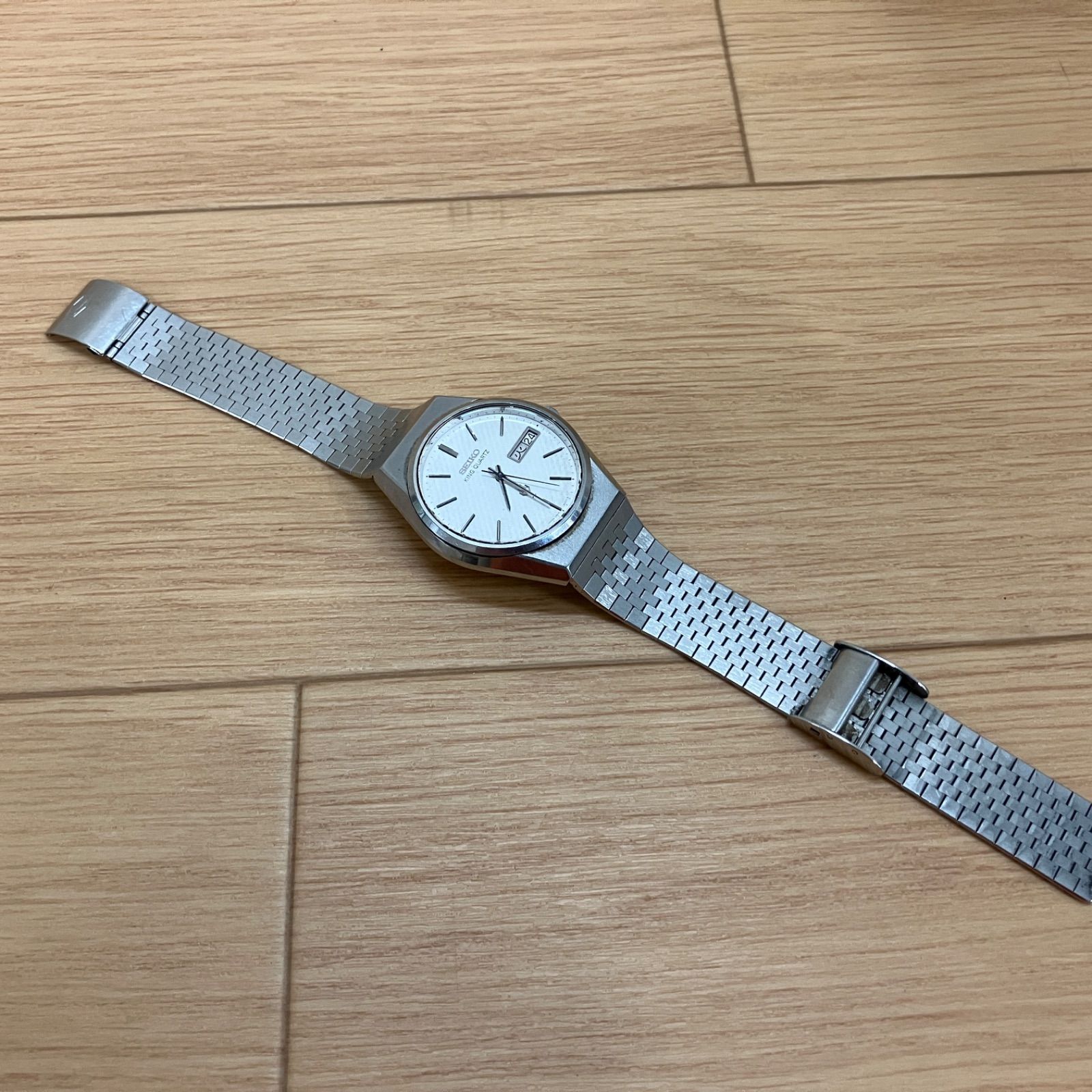 未動作・ジャンク】SEIKO KING QUARTZ 腕時計 キングクォーツ 5856 