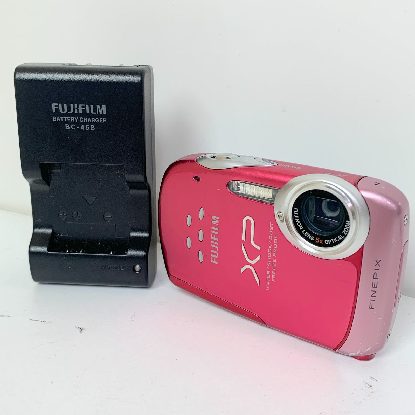富士フイルム FUJIFILM FinePix XP10 [ピンク] Yahoo!オークション - フジフィルム FinePix XP10ピンク
