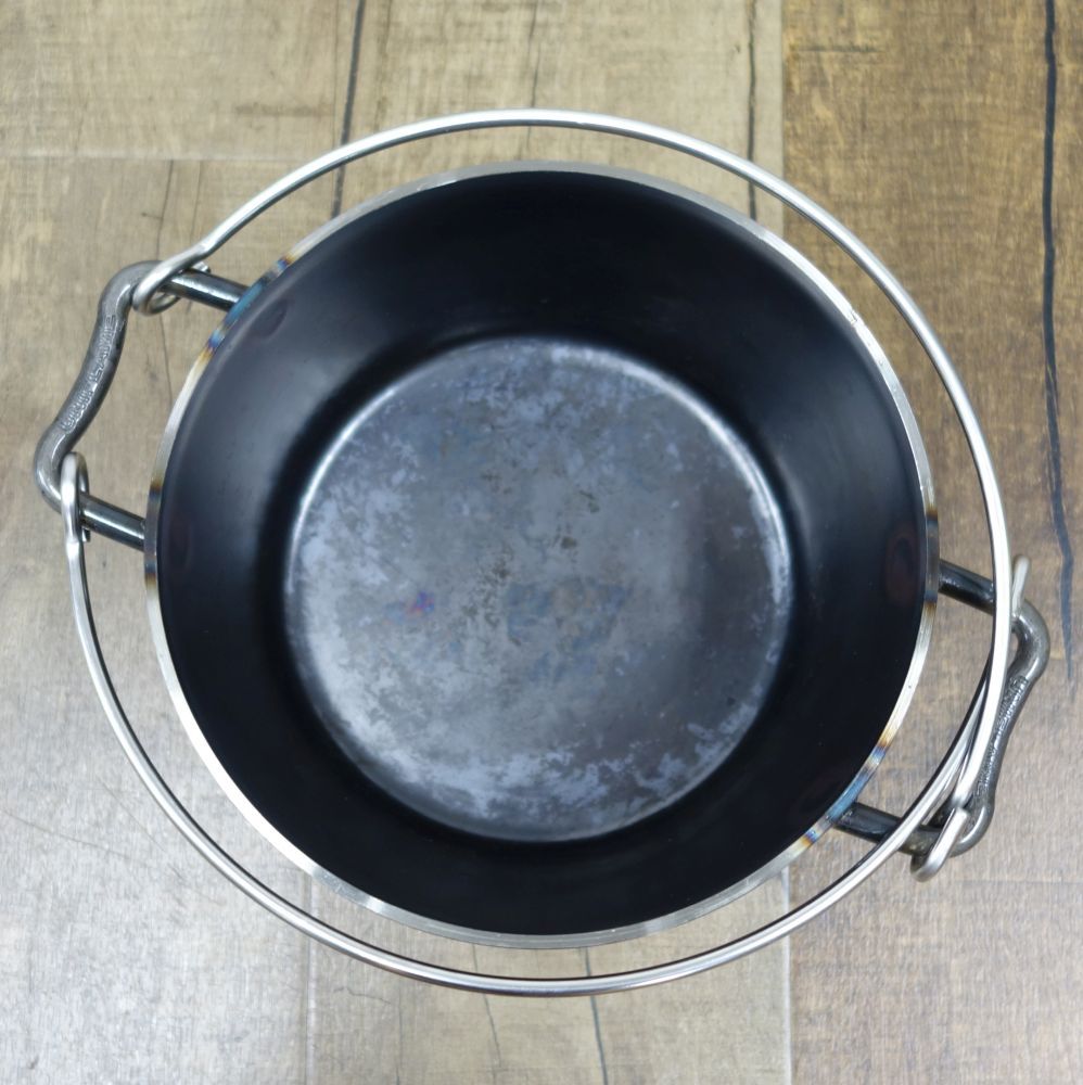バーベキュー・調理用品 UNIFLAME 8inch super deep UNIFLAME SUPER DEEP ダッチオーブン 8インチ 美品ケース付き