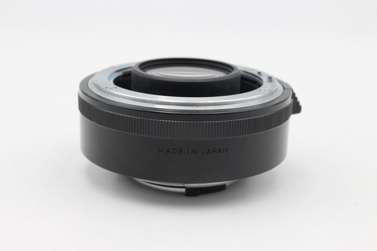 Lens