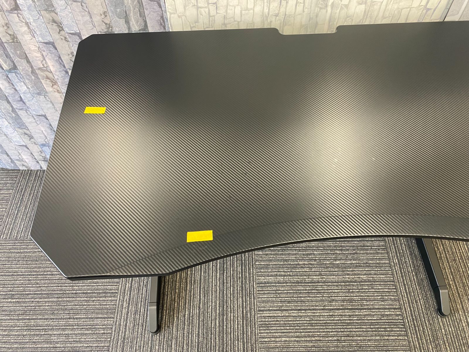 ブラック×レッド Y1002