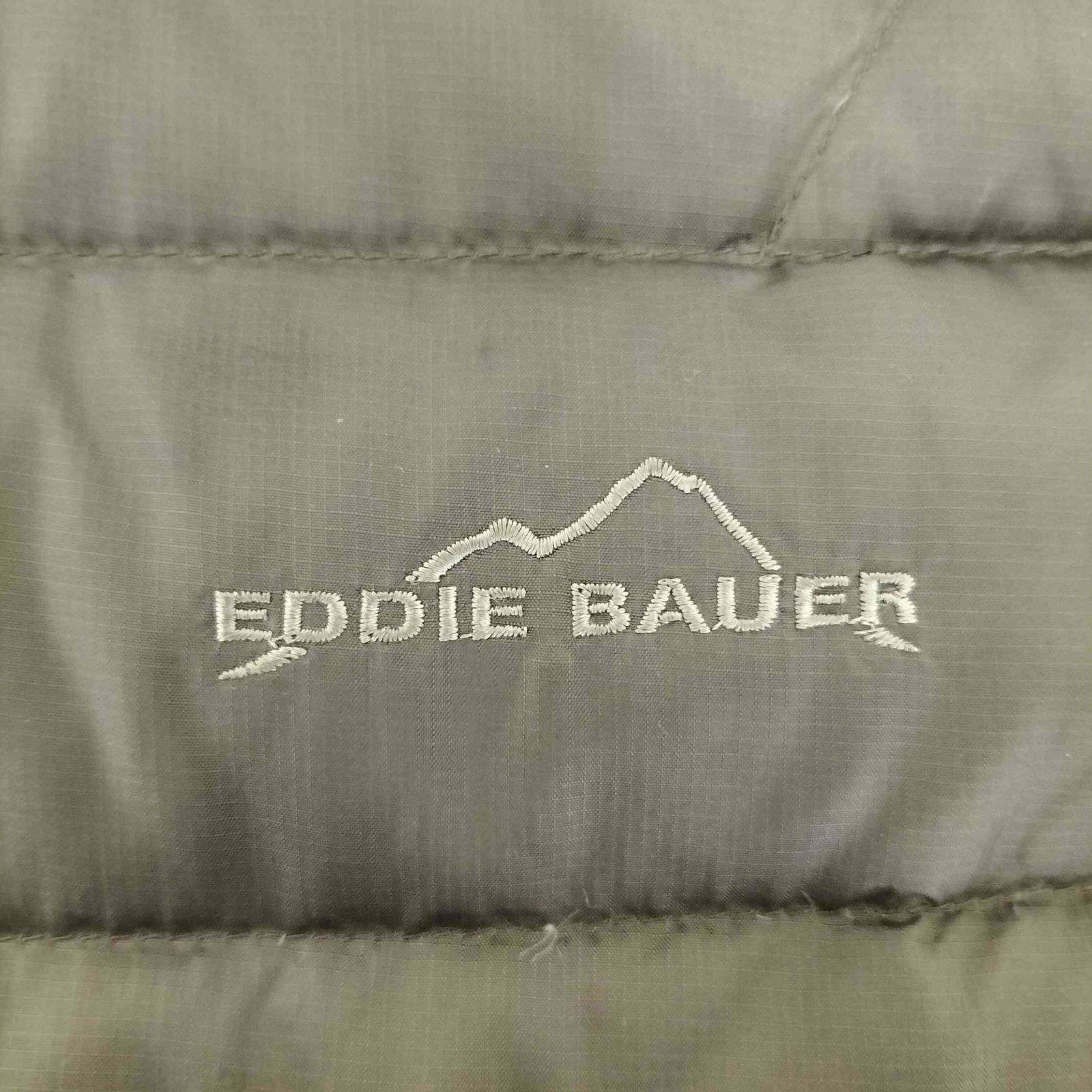 エディーバウアー Eddie Bauer EB650 FILL POWER リバーシブルダウン 