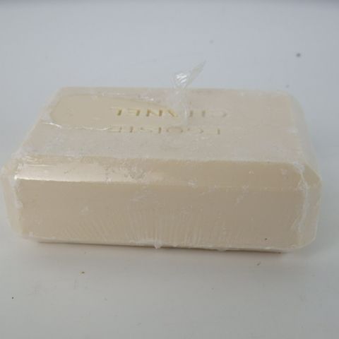CHANEL】シャネル 石鹸 ロゴ入り 2点セット ユニセックス【中古】6