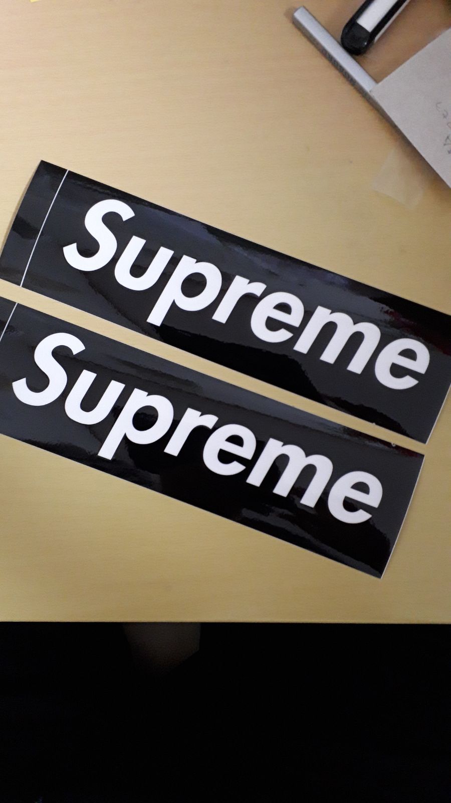 SUPREME 19FW スクラッチBOX LOGO ステッカー - 小物