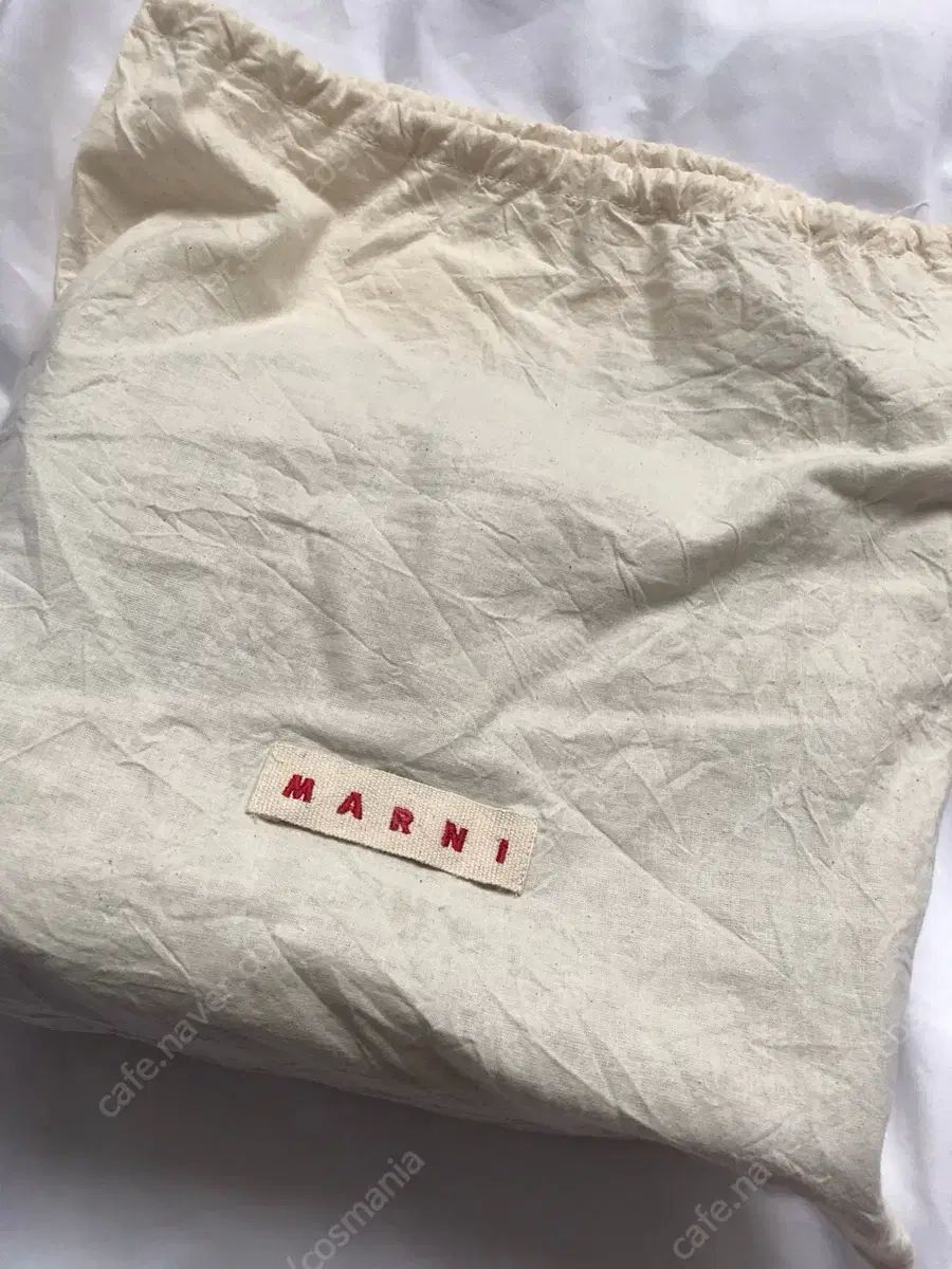 Marni マルニ アンダーアームバック