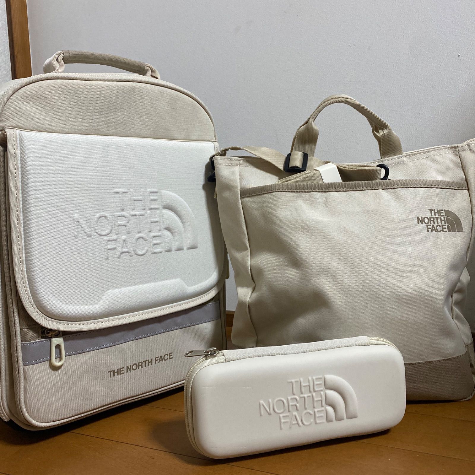 NORTH FACE
