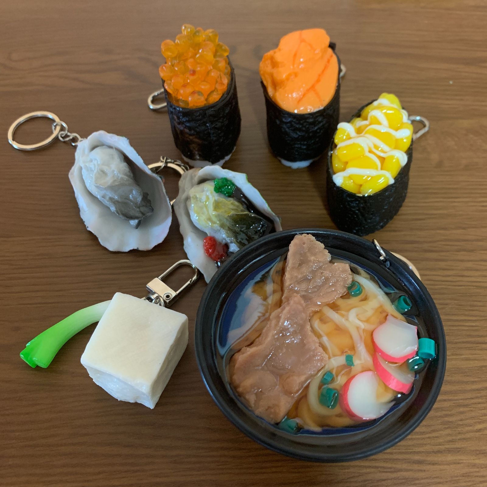 食べ物系　ストラップ、キーホルダー各種 セール☆食品サンプル キーホルダー お寿司 いくら軍艦巻き