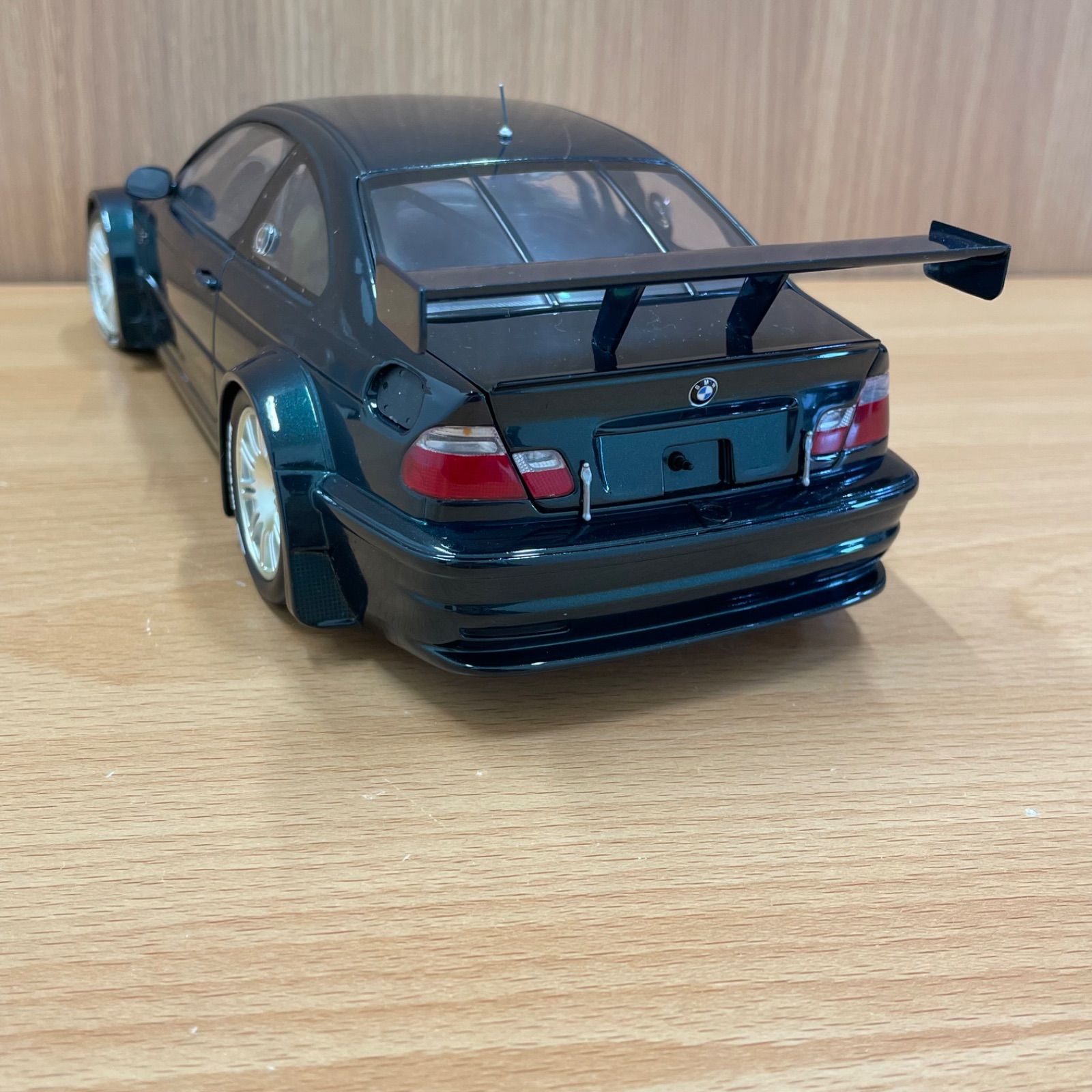 □ミニチャンプス MINICHAMPS ミニカー 1/18 BMW M3 GTR