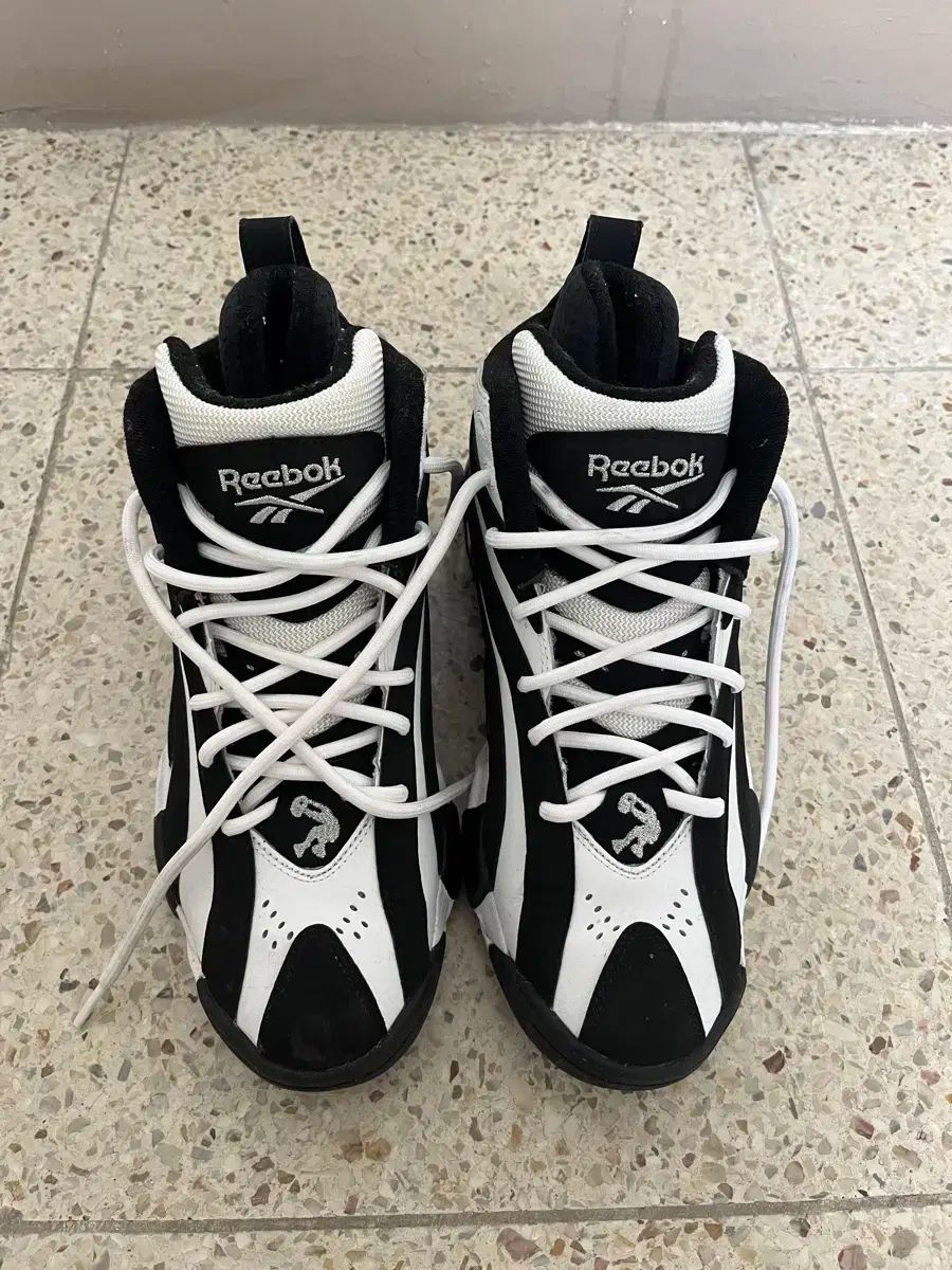 Reebok(リーボック) 震