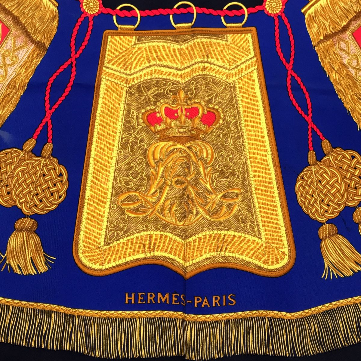 エルメス HERMES カレ90 Poste et Cavalerie サーベル飾袋 スカーフ 青 